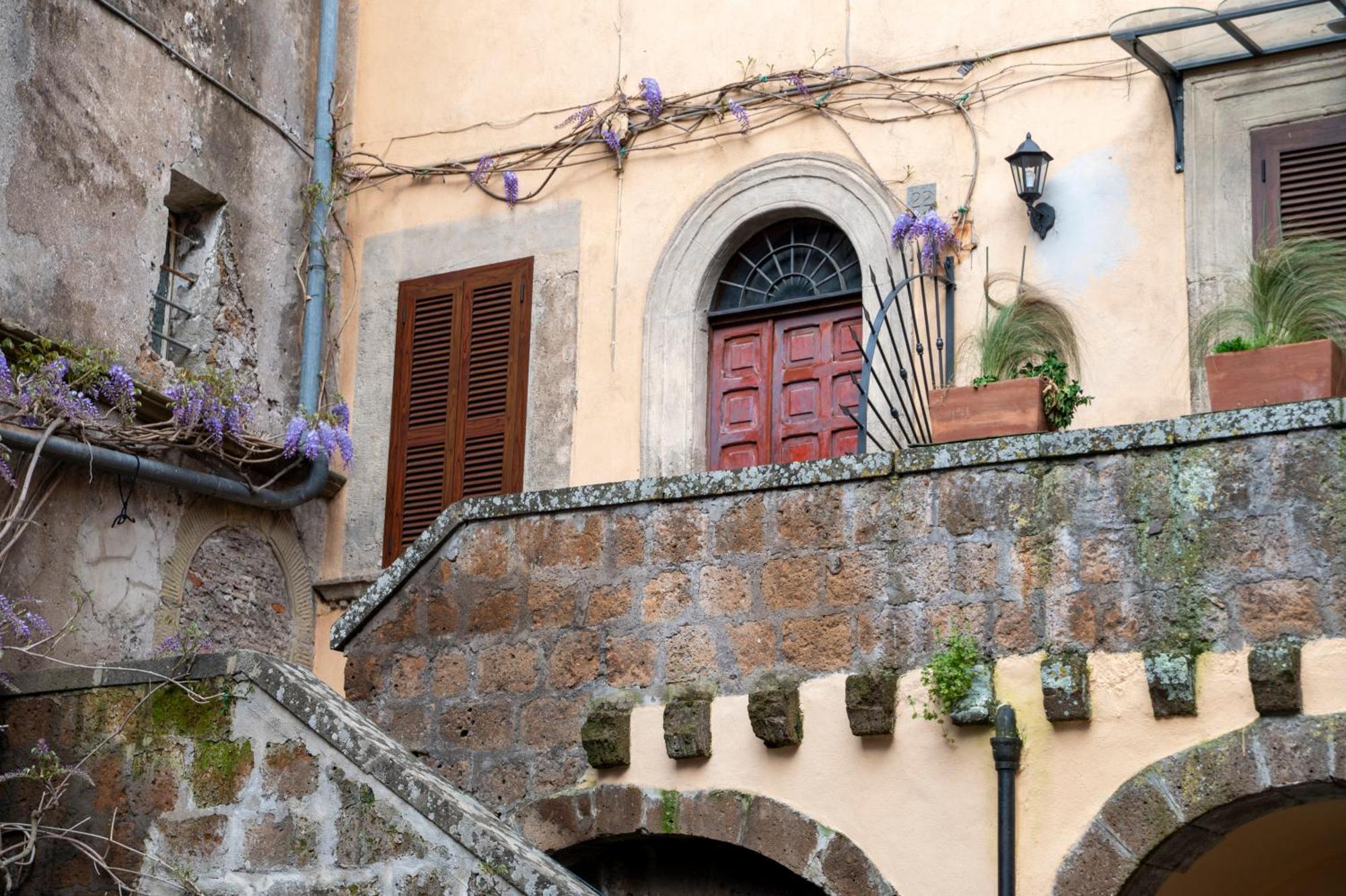 Centralissima Maison Di San Francesco, Unica E Accogliente! Sutri Dış mekan fotoğraf